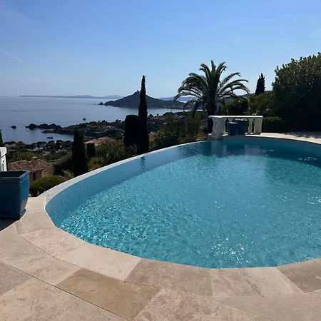 Exceptional See-view Heart Of The Esterel Villa Saint-Raphael (Var)
